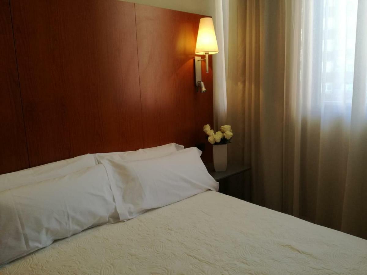 Sant Bonifaci Petrer Hotel Елда Екстериор снимка