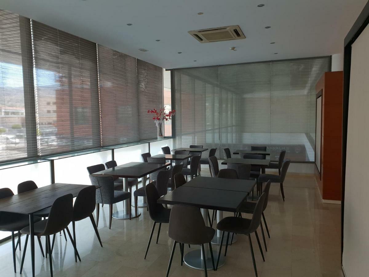 Sant Bonifaci Petrer Hotel Елда Екстериор снимка